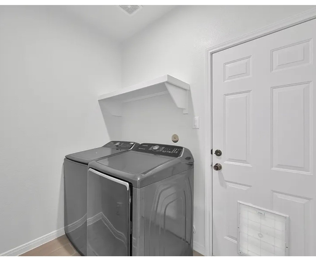 16708 Stonefield Property Photo 28