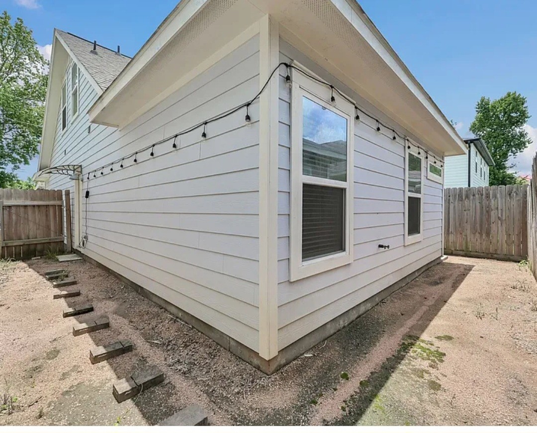 16708 Stonefield Property Photo 30