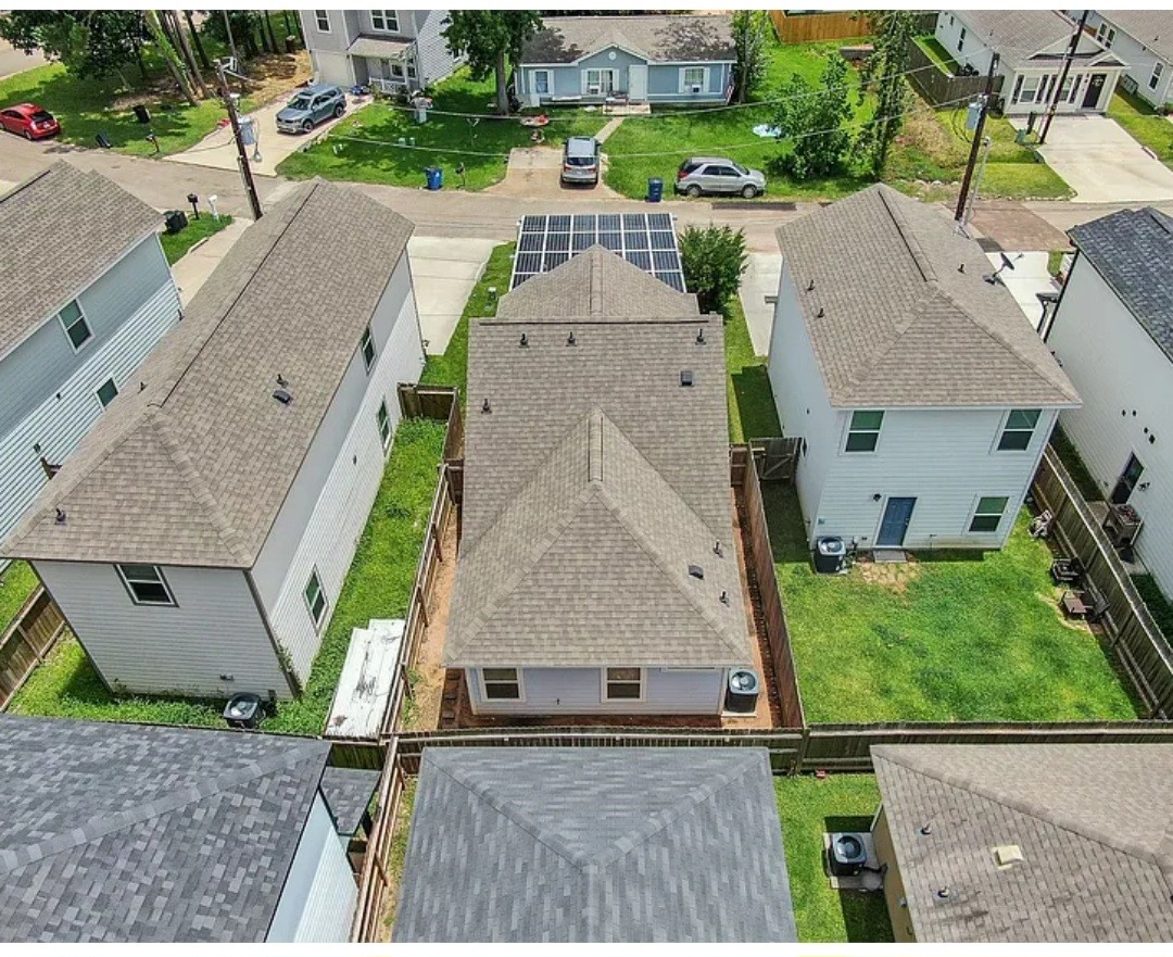 16708 Stonefield Property Photo 33