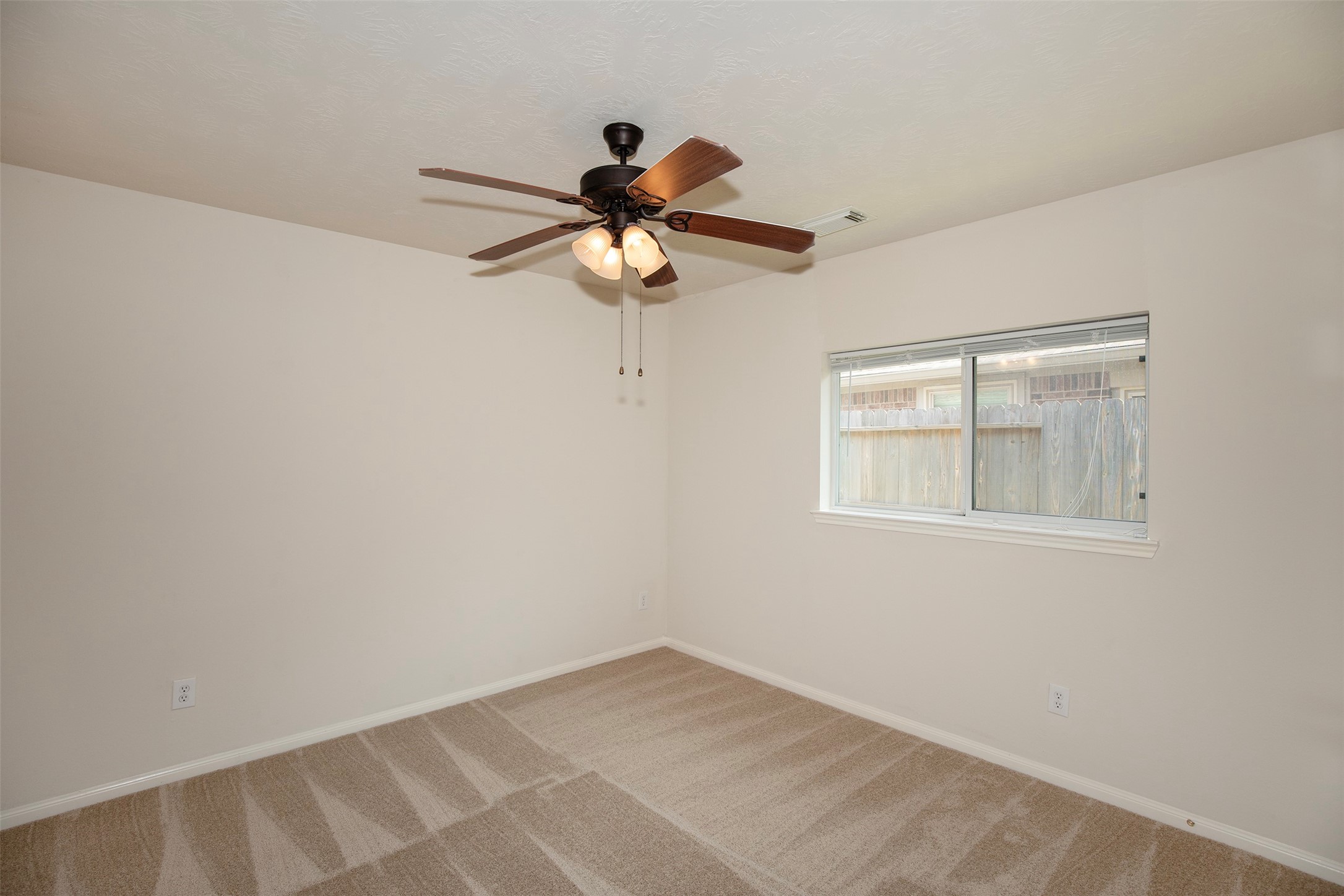 876 Schooner Cove Lane Property Photo 28