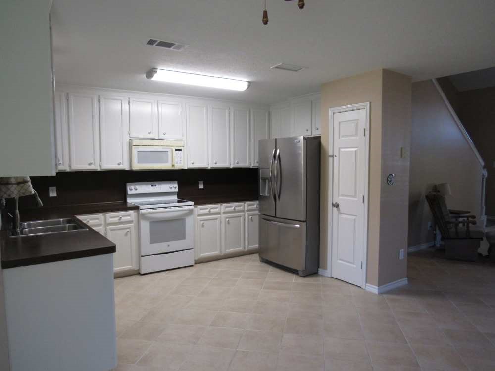70 Lakeside Property Photo 8