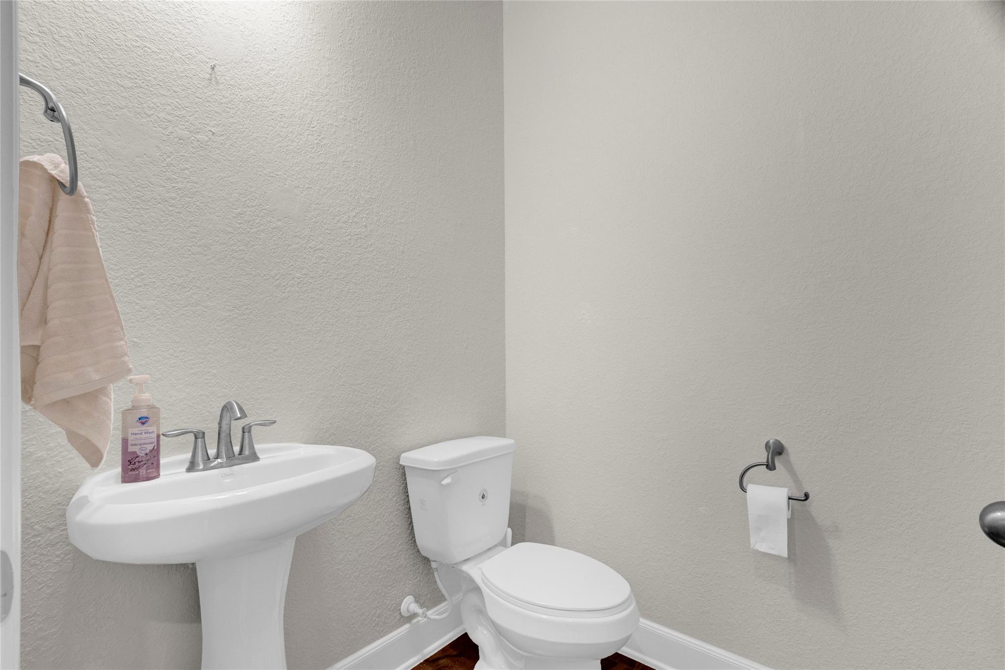 13235 Westmont Heights Lane, Houston Tx 77044 Property Photo 5