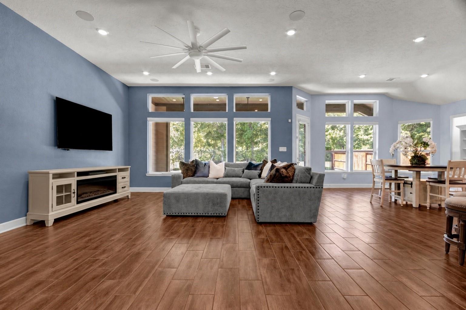 13235 Westmont Heights Lane, Houston Tx 77044 Property Photo 12