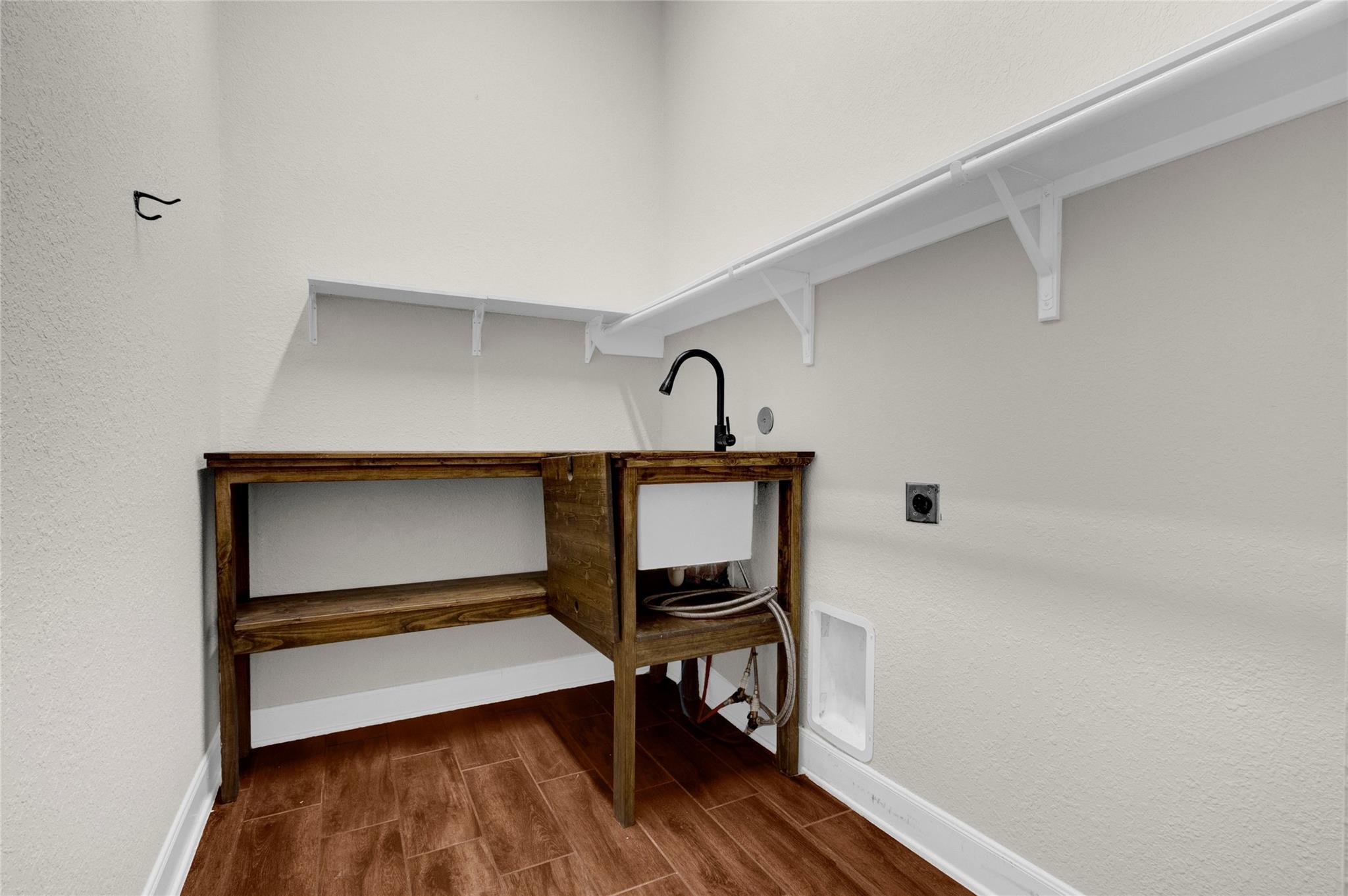 13235 Westmont Heights Lane, Houston Tx 77044 Property Photo 23