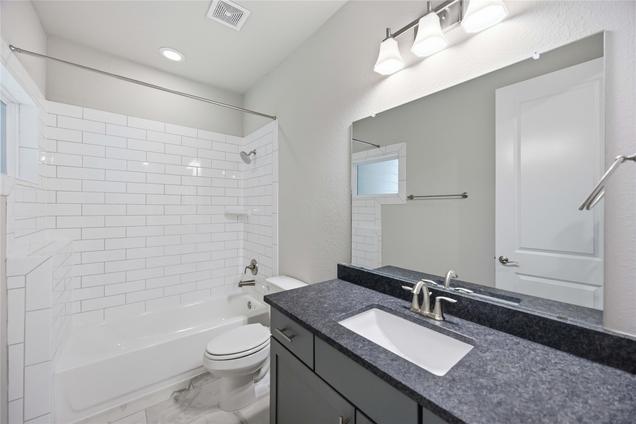420 W 28th Street B Property Photo 15