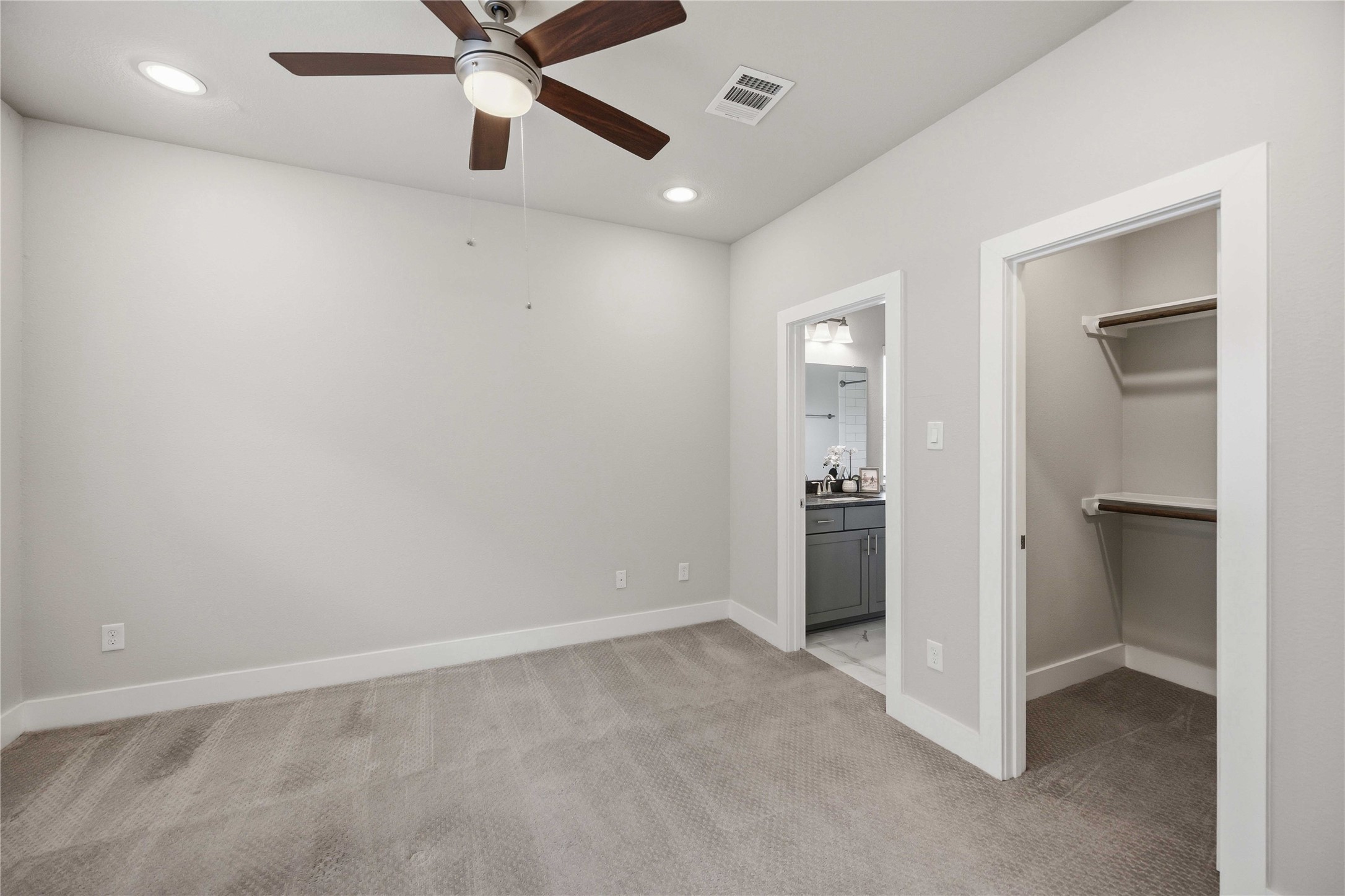 420 W 28th Street B Property Photo 17
