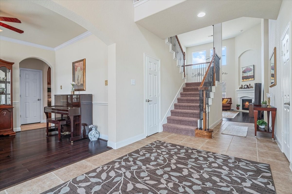 25902 Northcrest Drive Property Photo 10