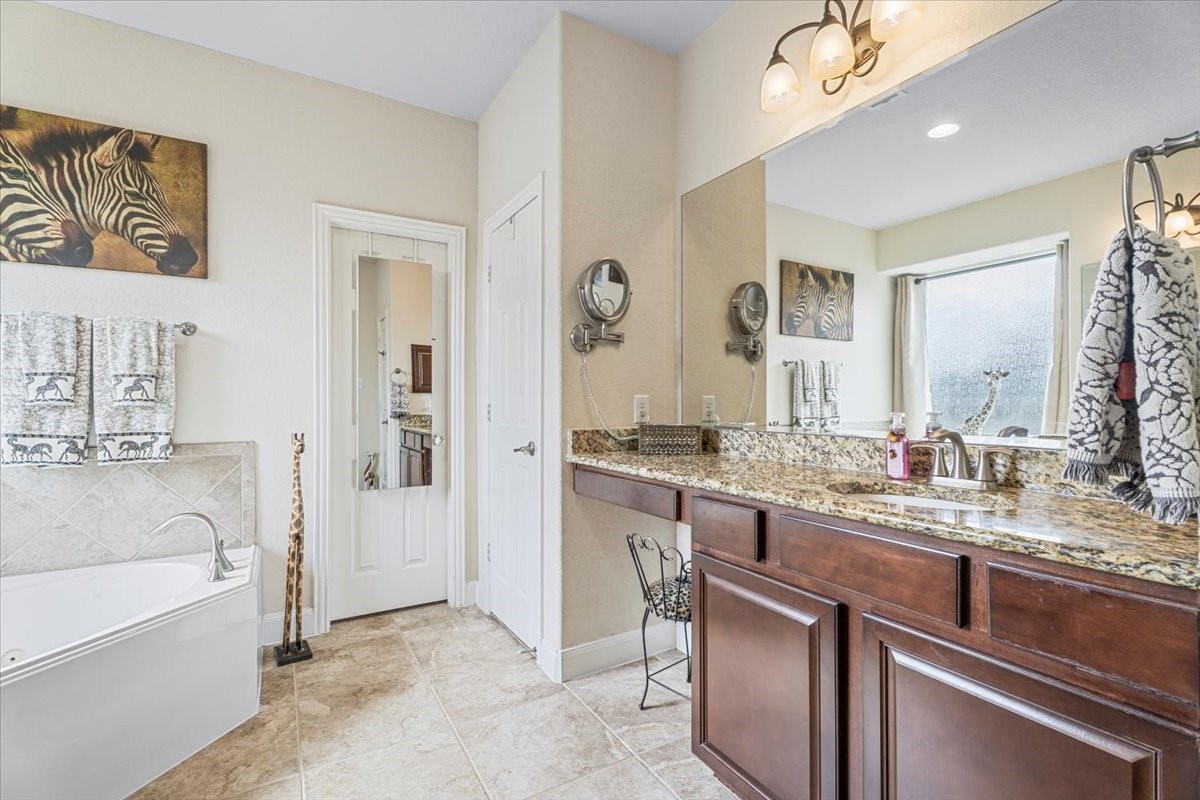 25902 Northcrest Drive Property Photo 16