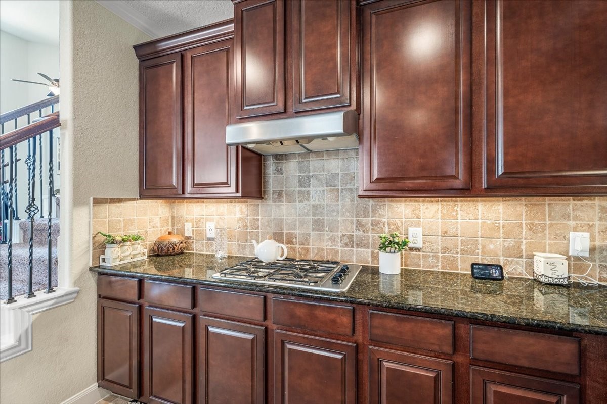 25902 Northcrest Drive Property Photo 25