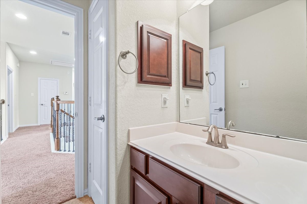 25902 Northcrest Drive Property Photo 36
