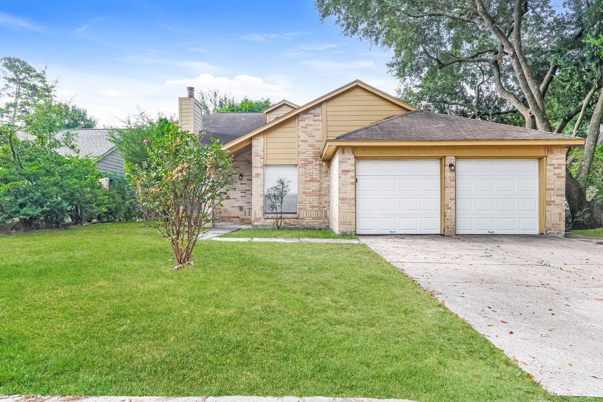 2322 Piddler Drive Property Photo 1