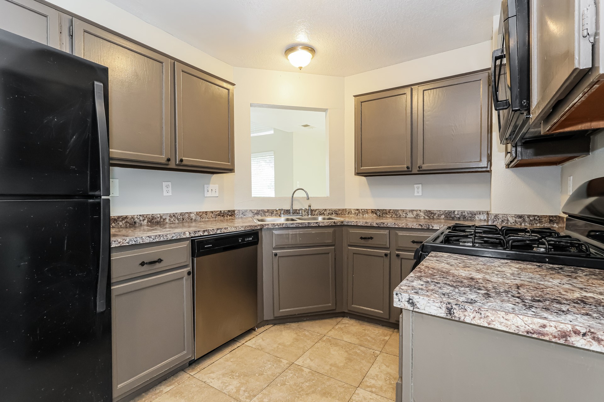 2322 Piddler Drive Property Photo 9