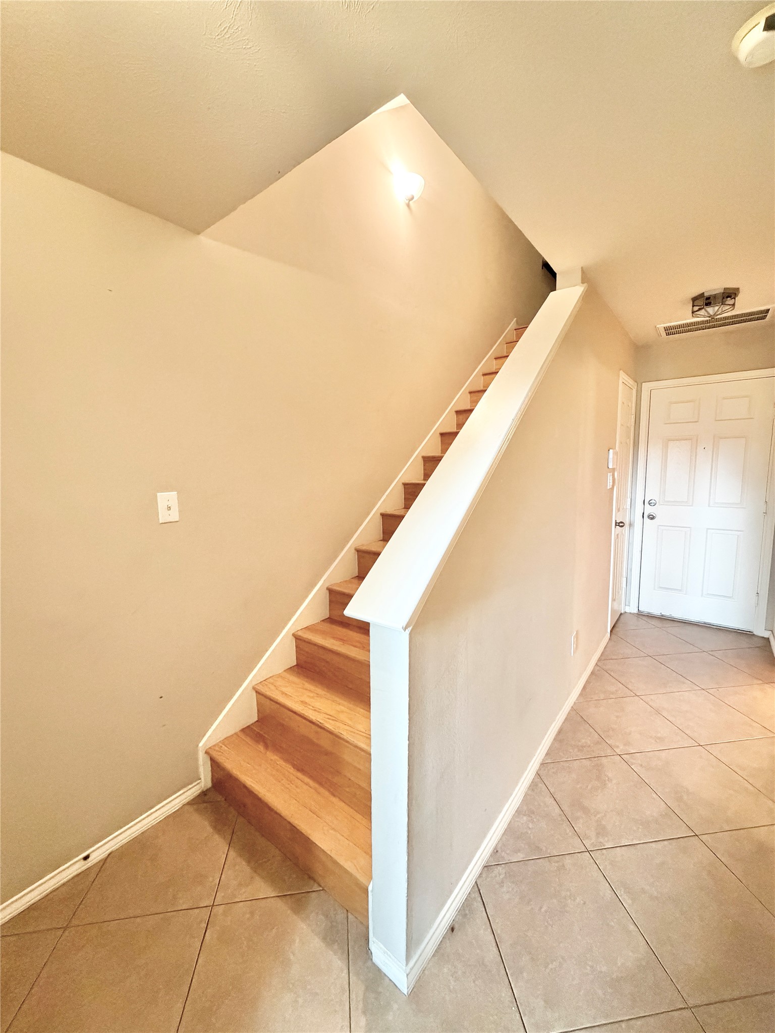 1828 Wheeler Street Property Photo 6