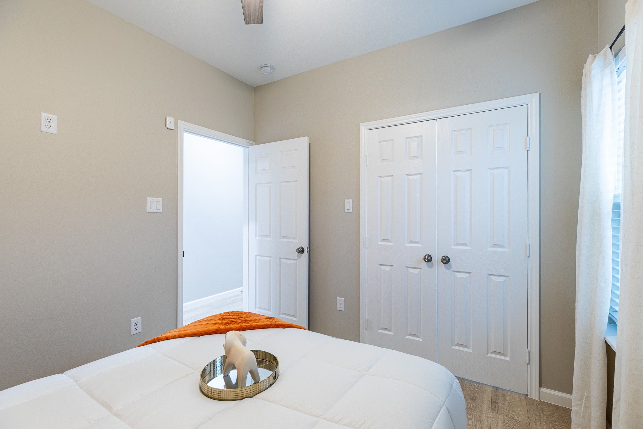4661 Clover Street A Property Photo 17