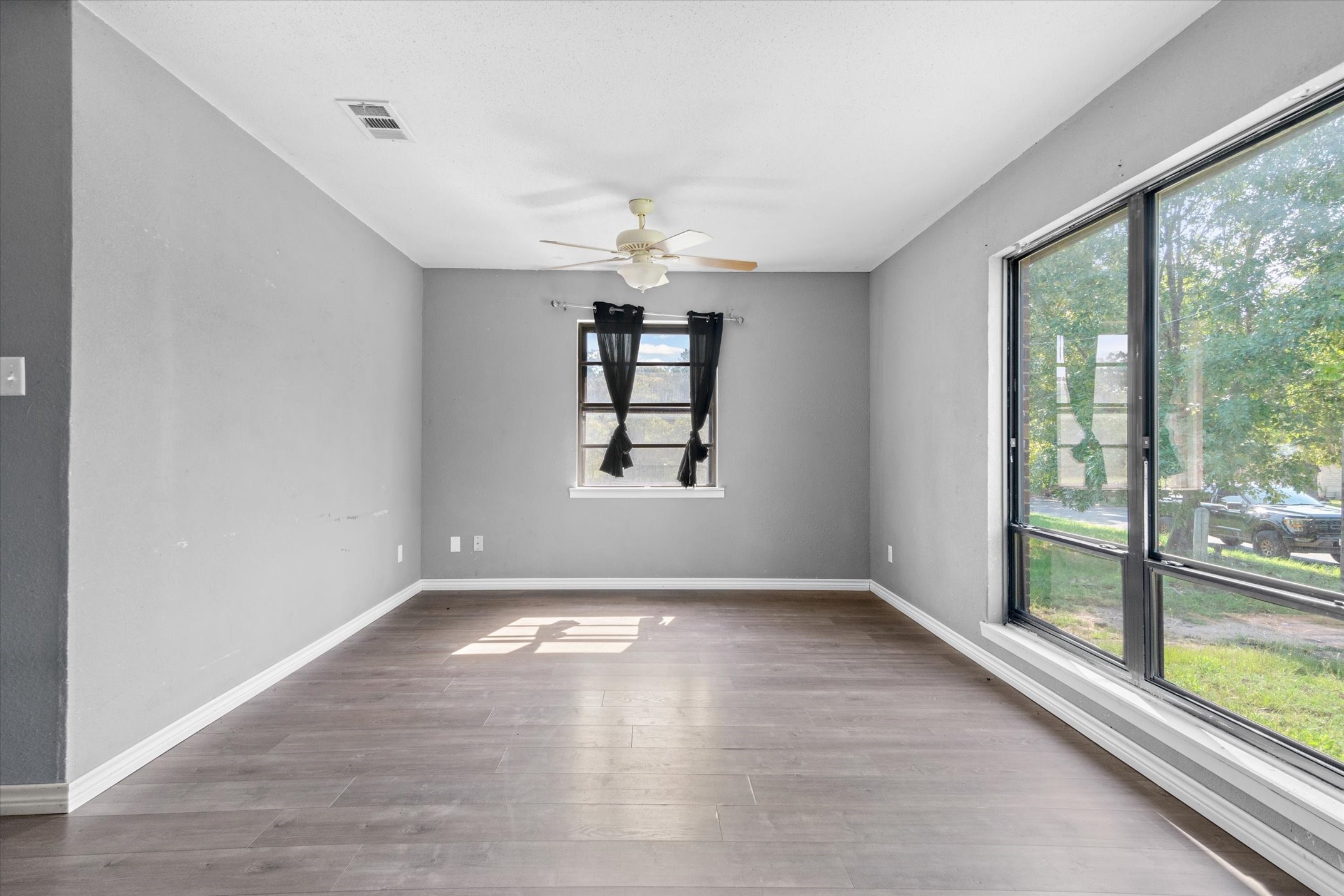 410 Williams Street Property Photo 6