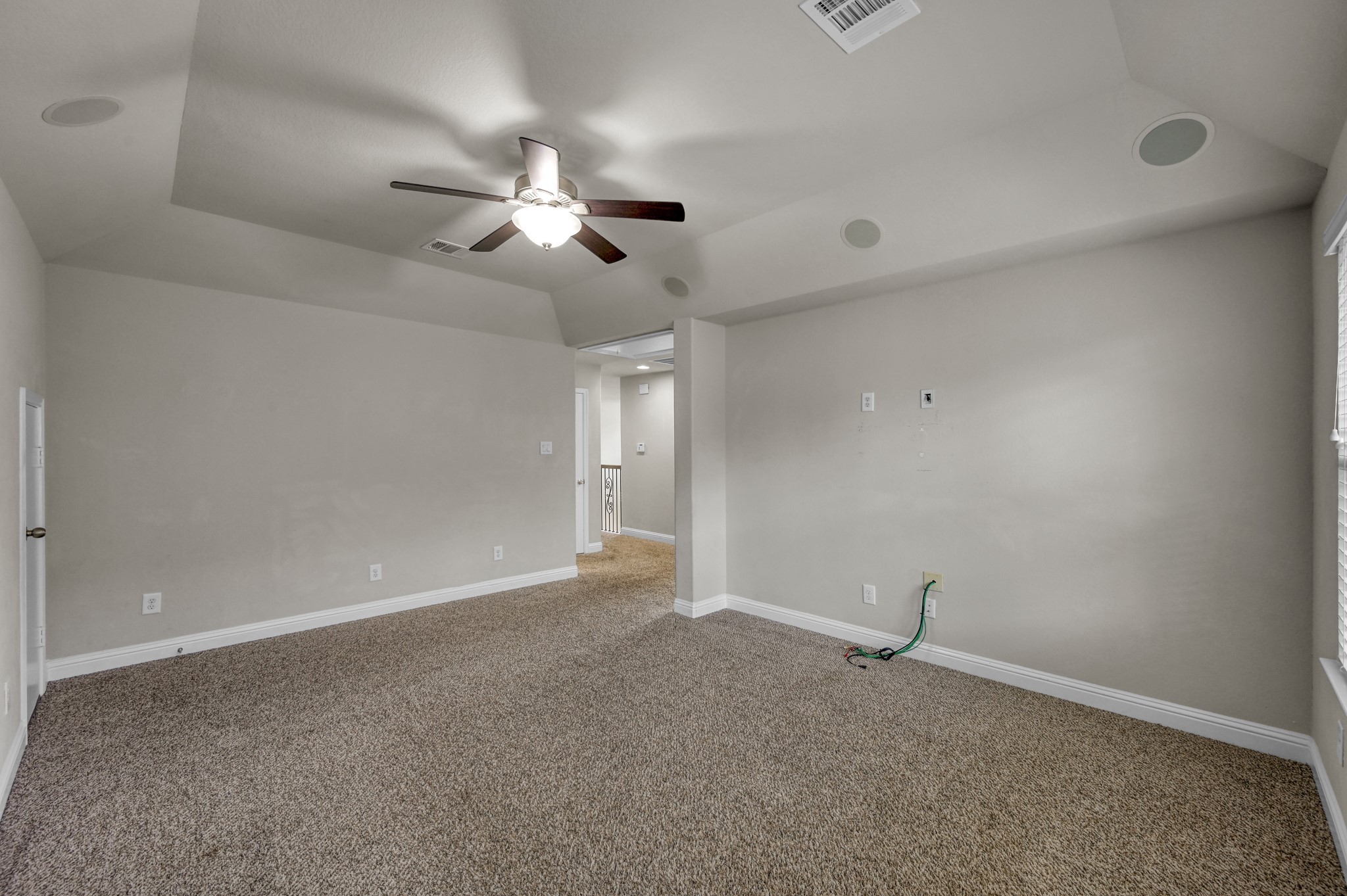 190 Climbing Oaks Place Property Photo 25