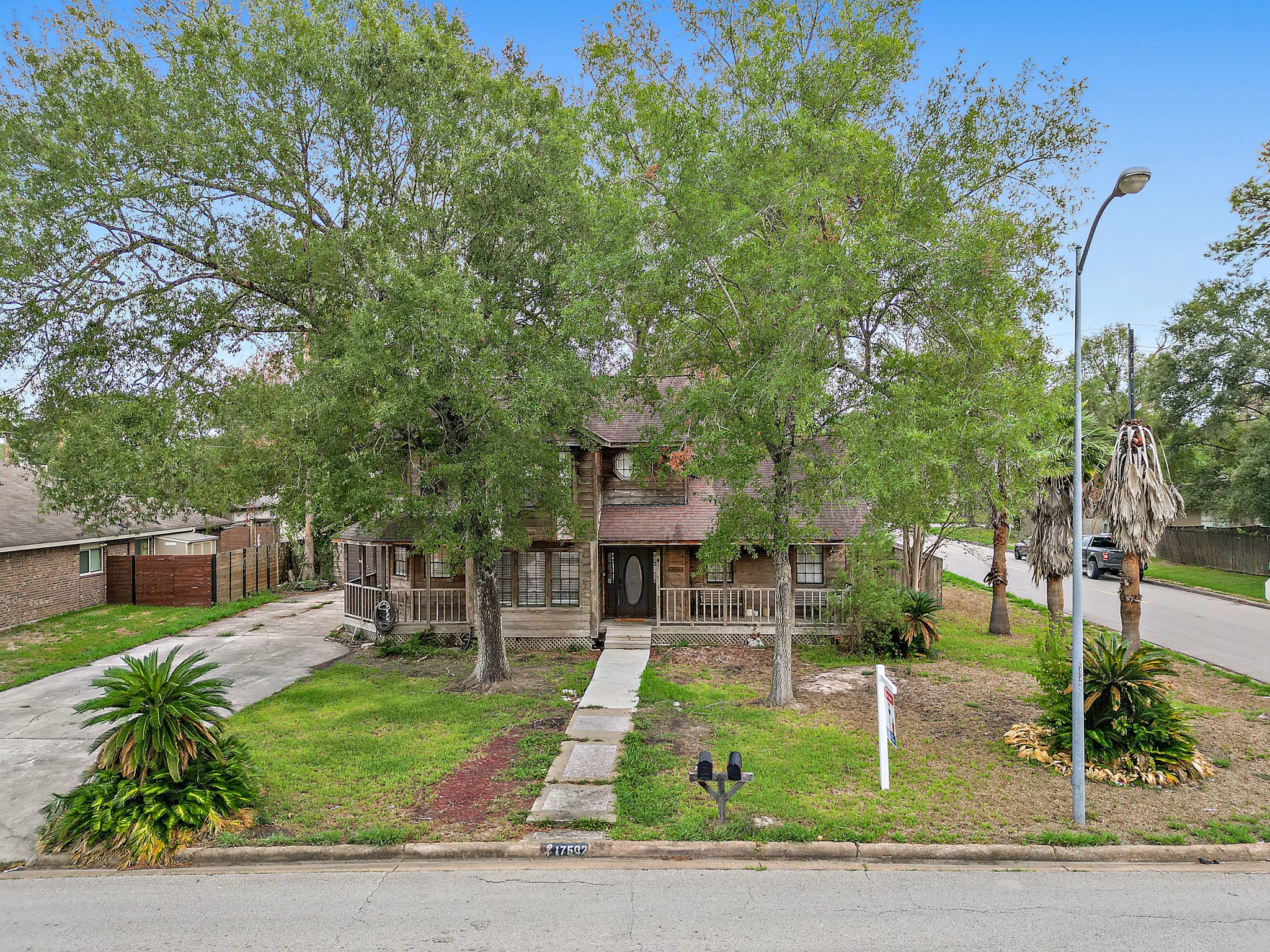 17502 Port O Call Street Property Photo 37