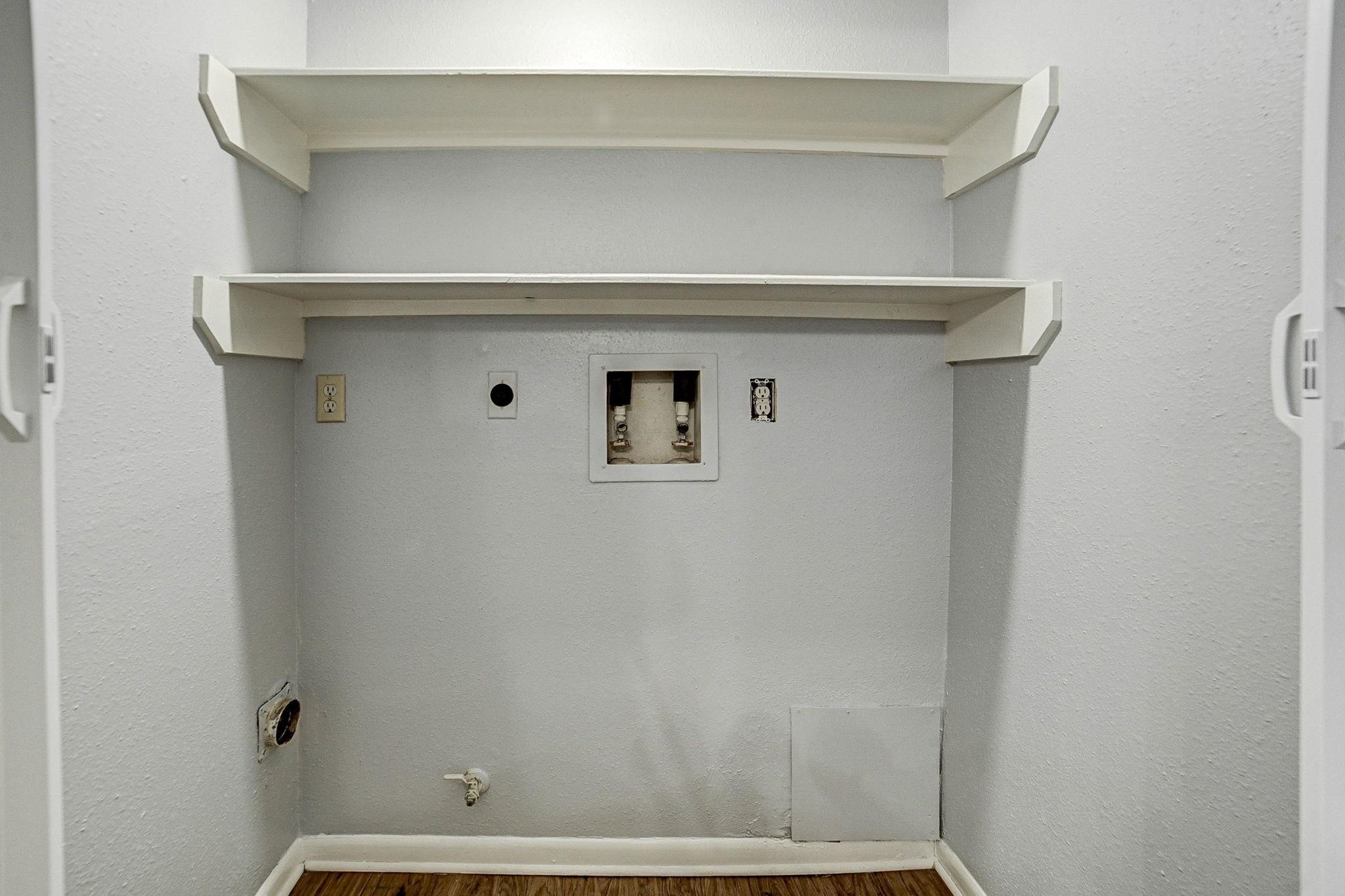 2615 Lively Lane Property Photo 16