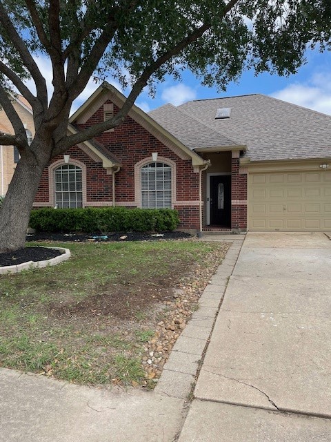 8219 Sonesta Point Lane Property Photo 1