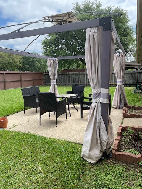 8219 Sonesta Point Lane Property Photo 26