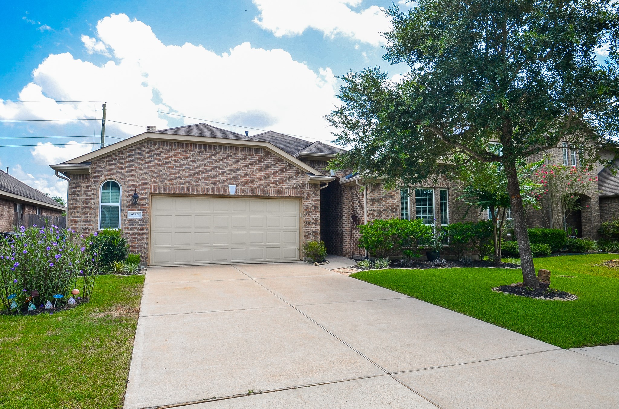 6215 Carnaby Lane Property Photo 1