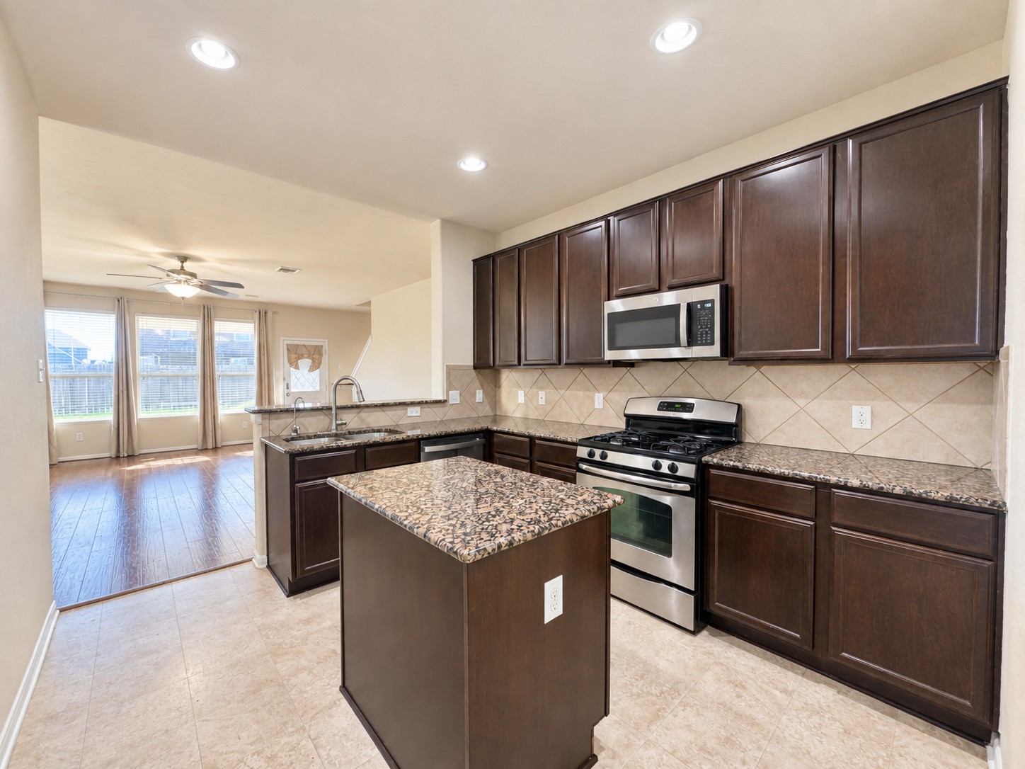 14930 Liberty Stone Lane Property Photo 14