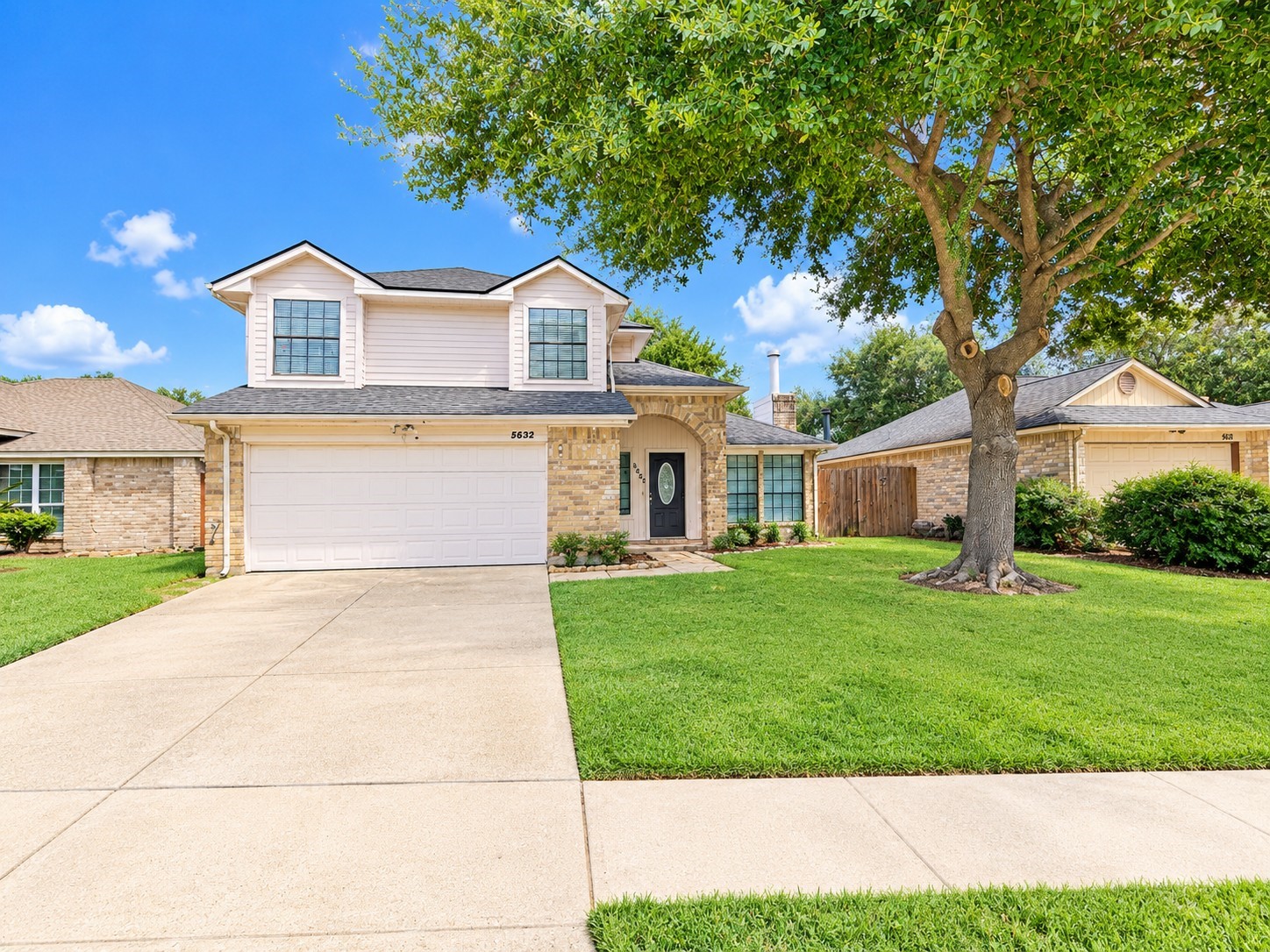 5622 Woodland Glade Drive Property Photo 1