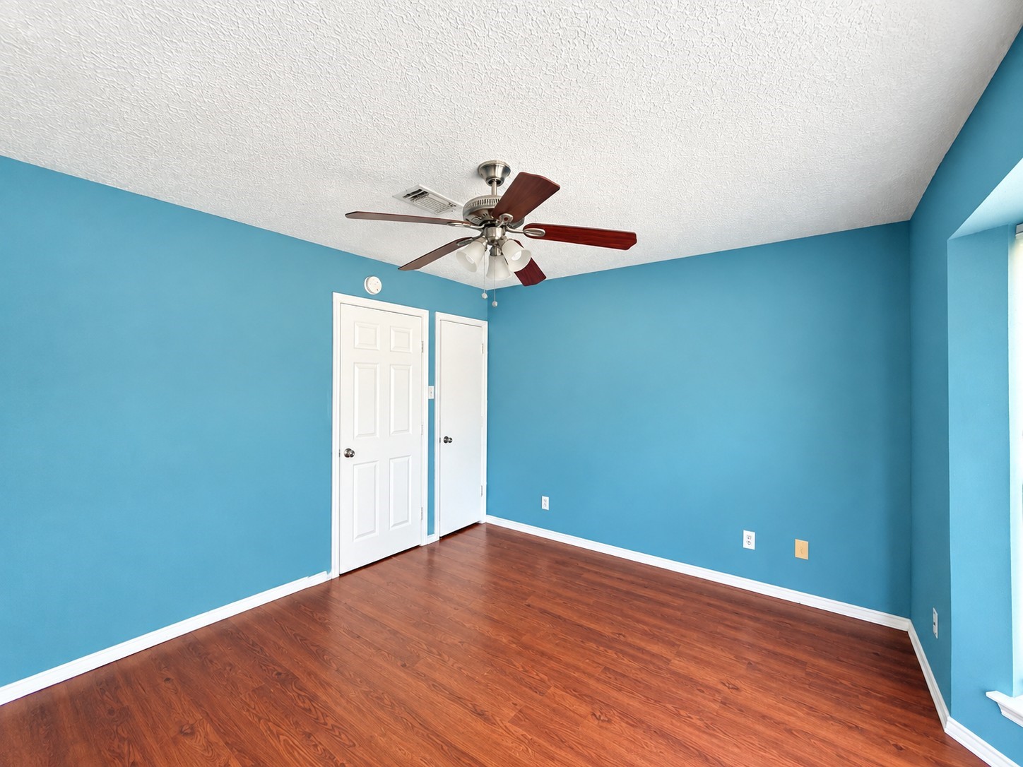 5622 Woodland Glade Drive Property Photo 13