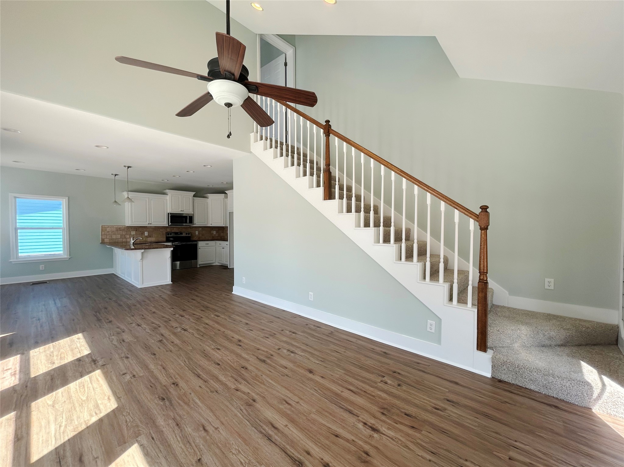 2634 Whitecap Property Photo 5