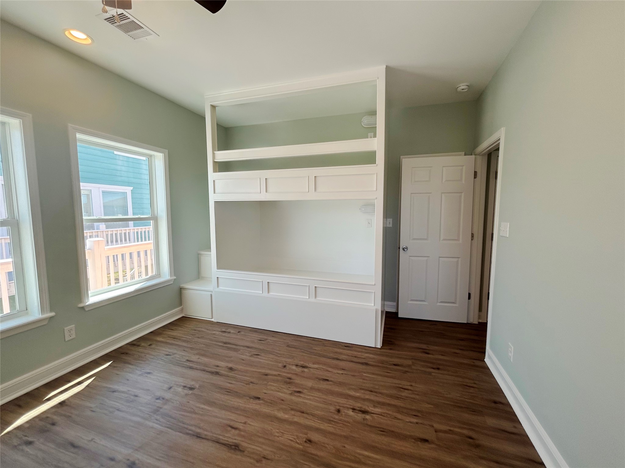 2634 Whitecap Property Photo 15