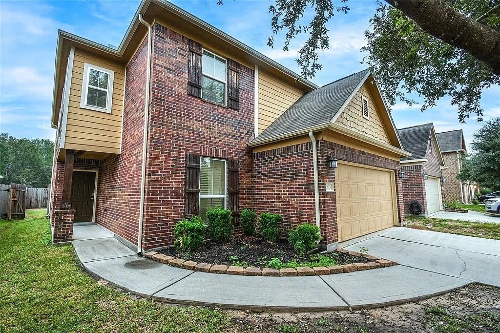 28939 Birch Green Way Property Photo 1