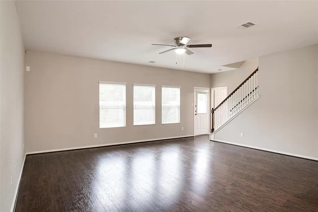 28939 Birch Green Way Property Photo 4
