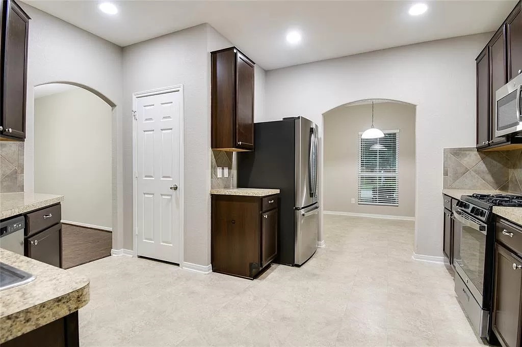 28939 Birch Green Way Property Photo 7