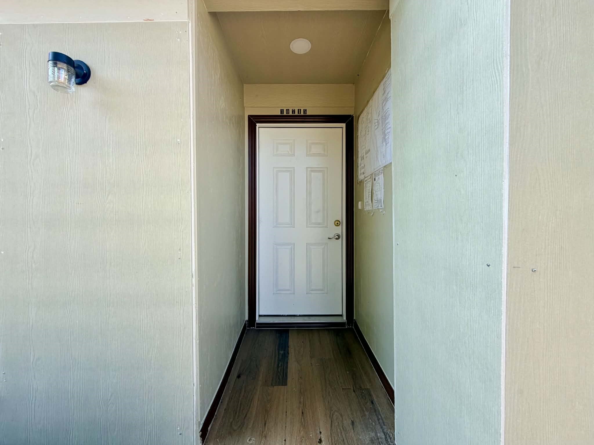 10715 Carvel Lane Property Photo 3