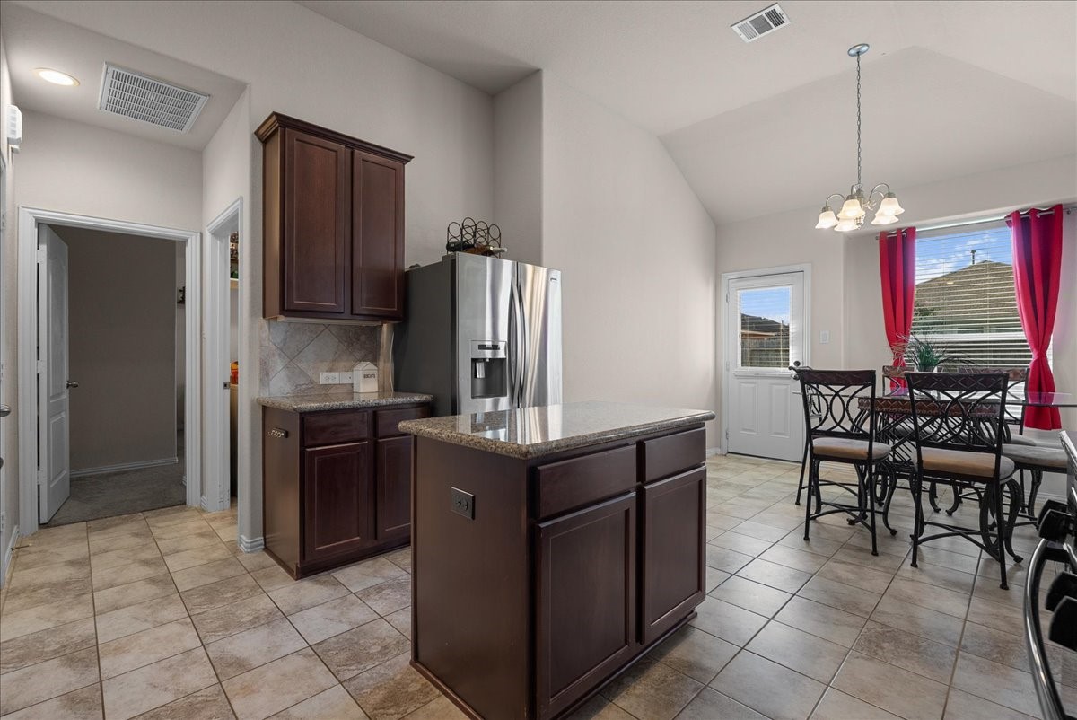 12638 Pirate Bend Drive Property Photo 15