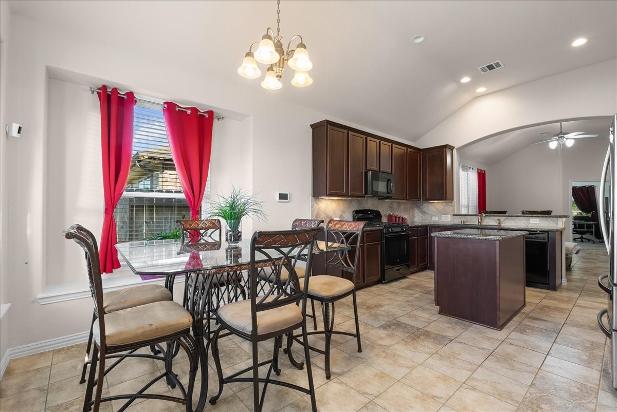 12638 Pirate Bend Drive Property Photo 18