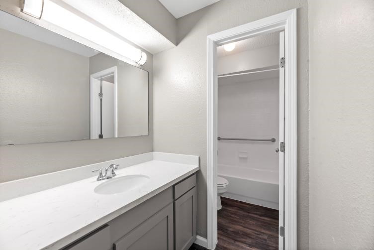 935 Byrne Street B23 Property Photo 6