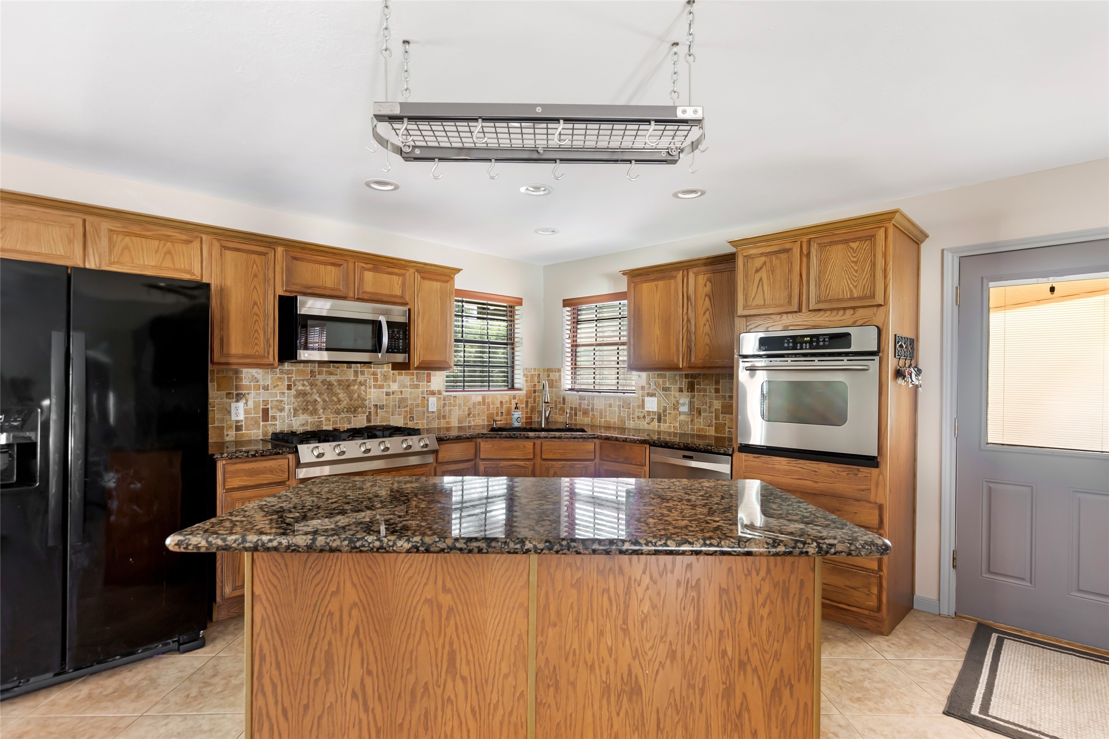 1300 Smith Road Property Photo 20