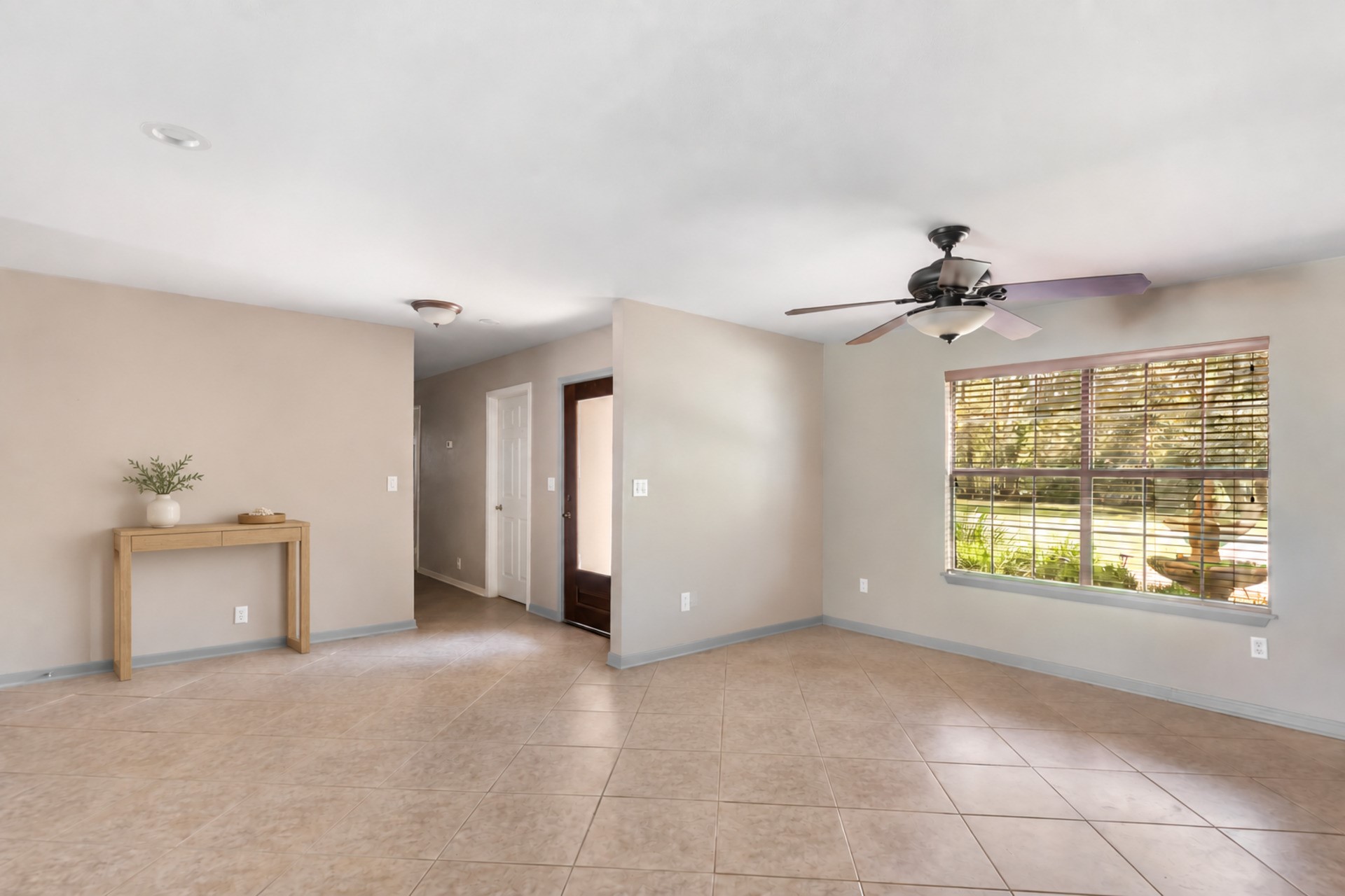 1300 Smith Road Property Photo 26