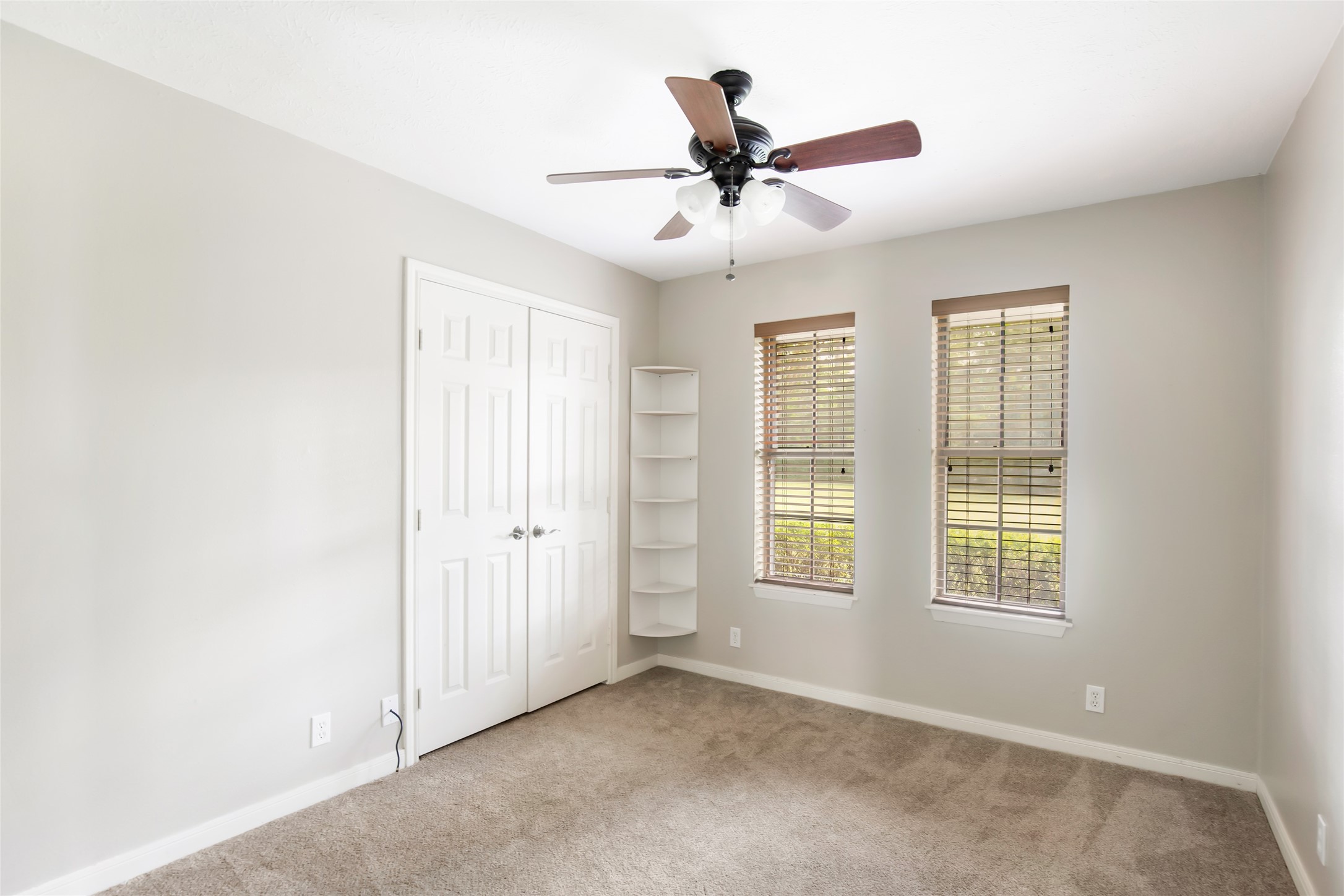 1300 Smith Road Property Photo 30