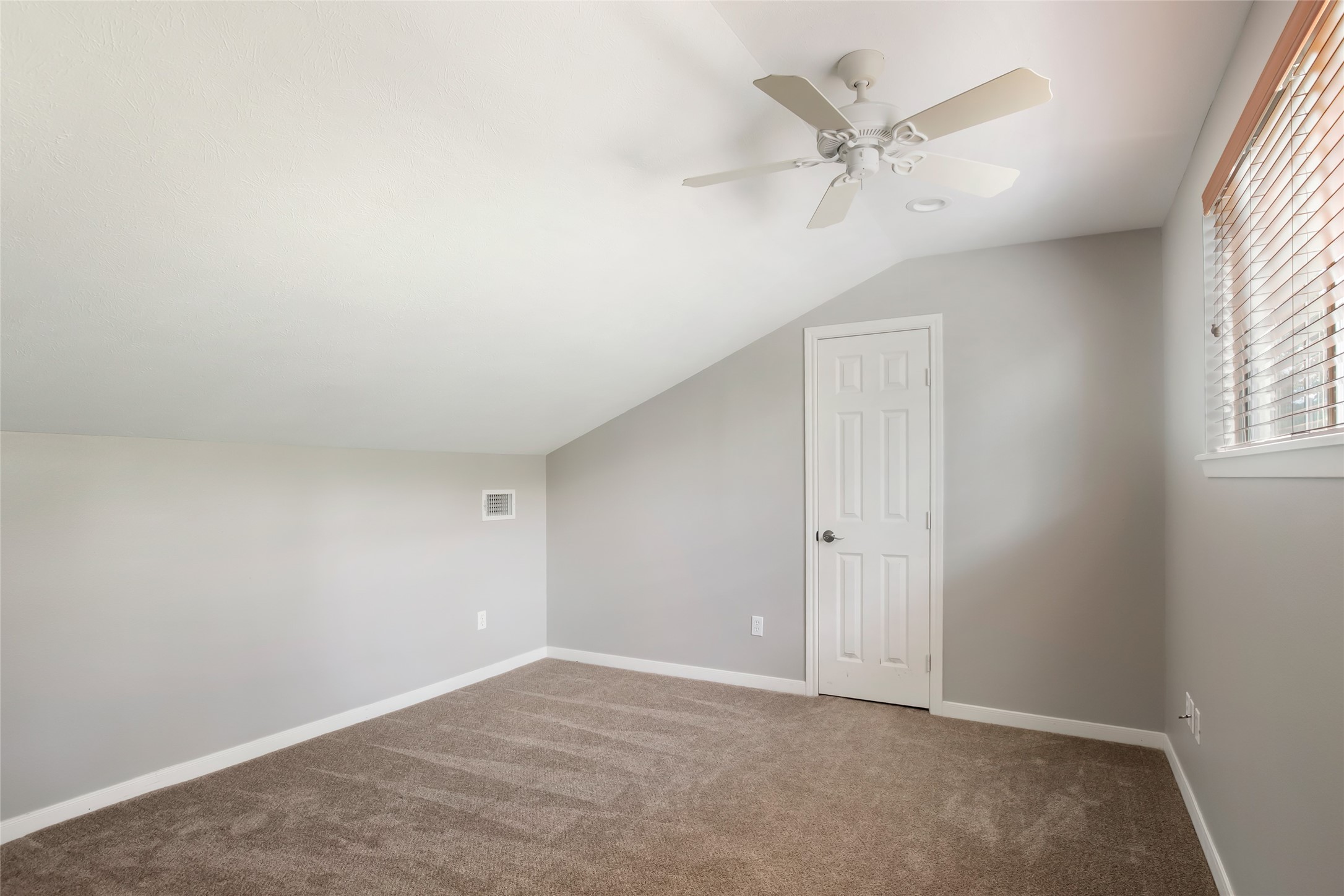 1300 Smith Road Property Photo 44