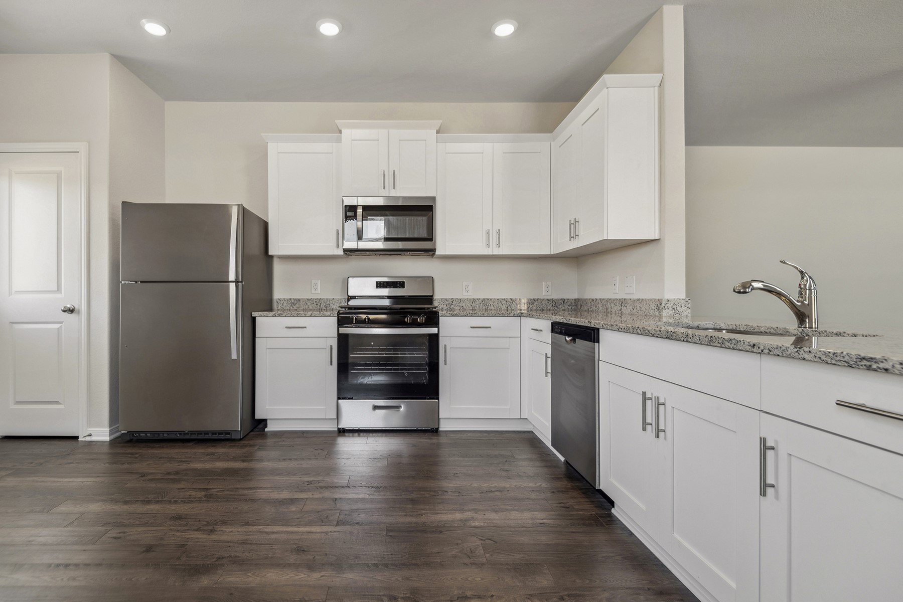 15511 Caramel Springs Drive Property Photo 6