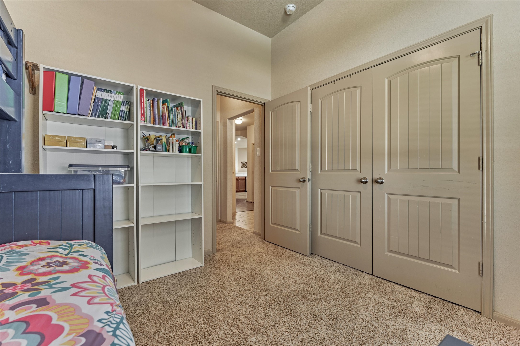8707 Auburn Mane Drive Property Photo 10
