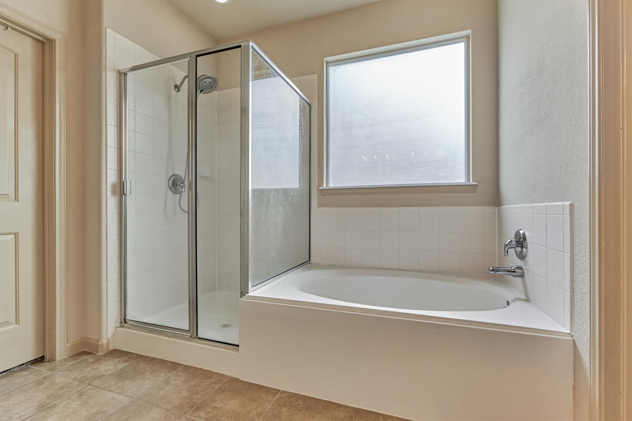 8707 Auburn Mane Drive Property Photo 34
