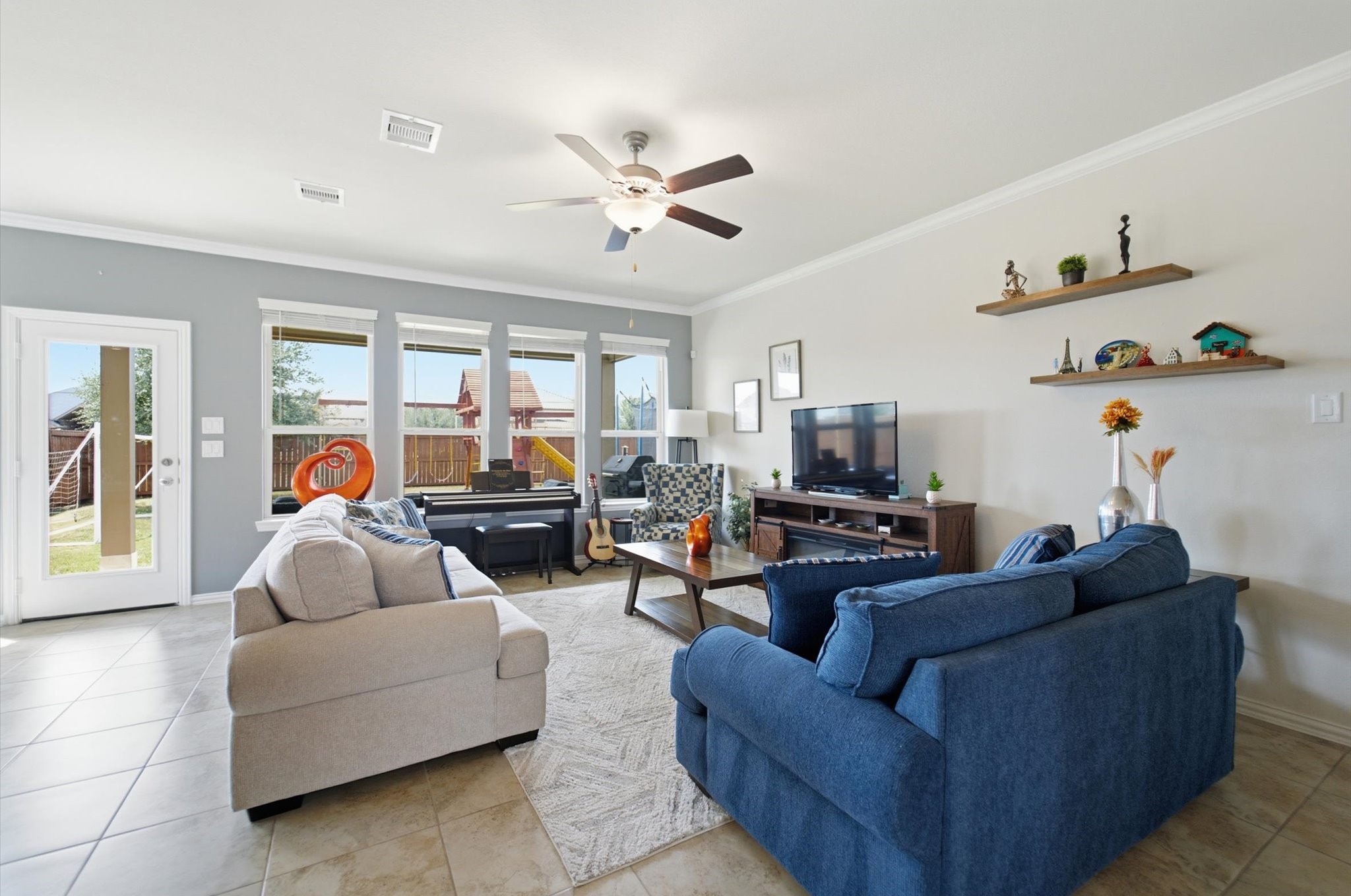 1615 Bayou Bend Ln Property Photo 11
