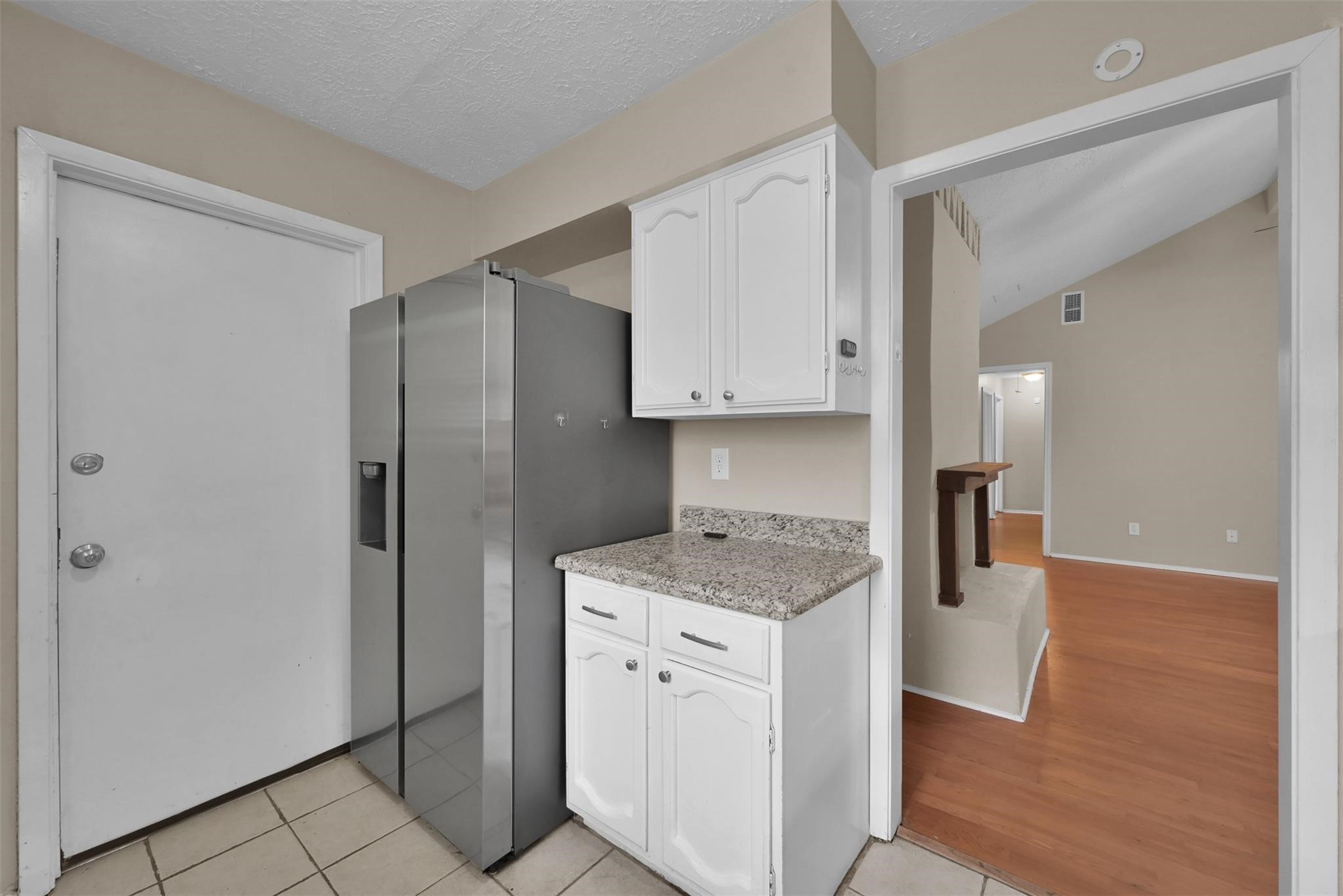 16858 Gleneagle Drive N Property Photo 10