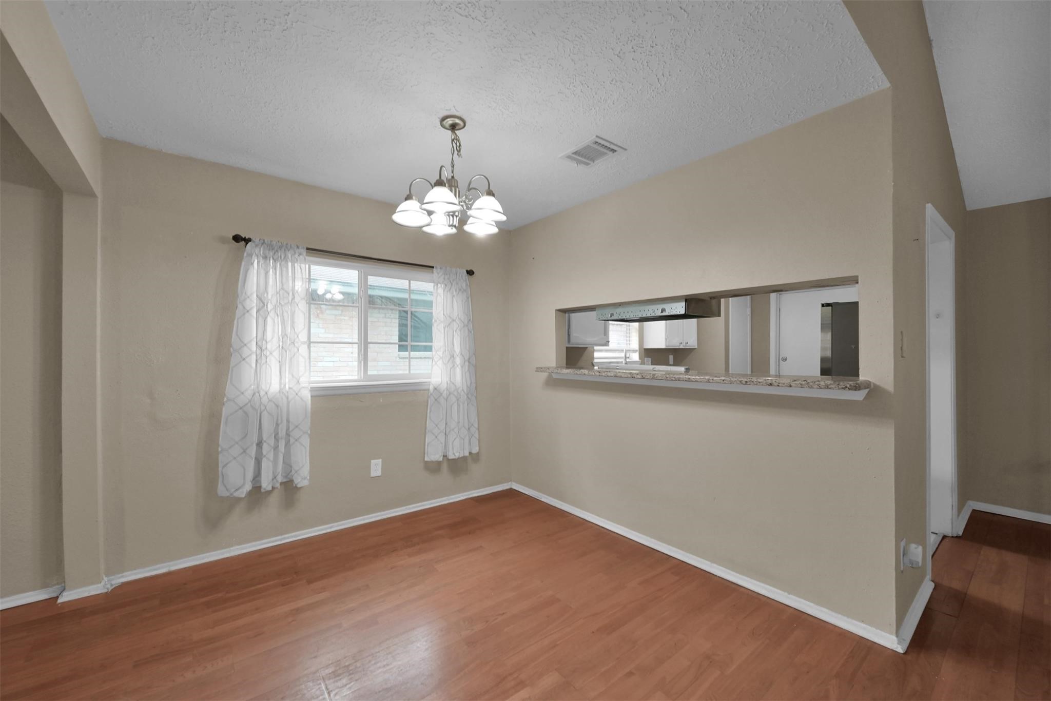 16858 Gleneagle Drive N Property Photo 11