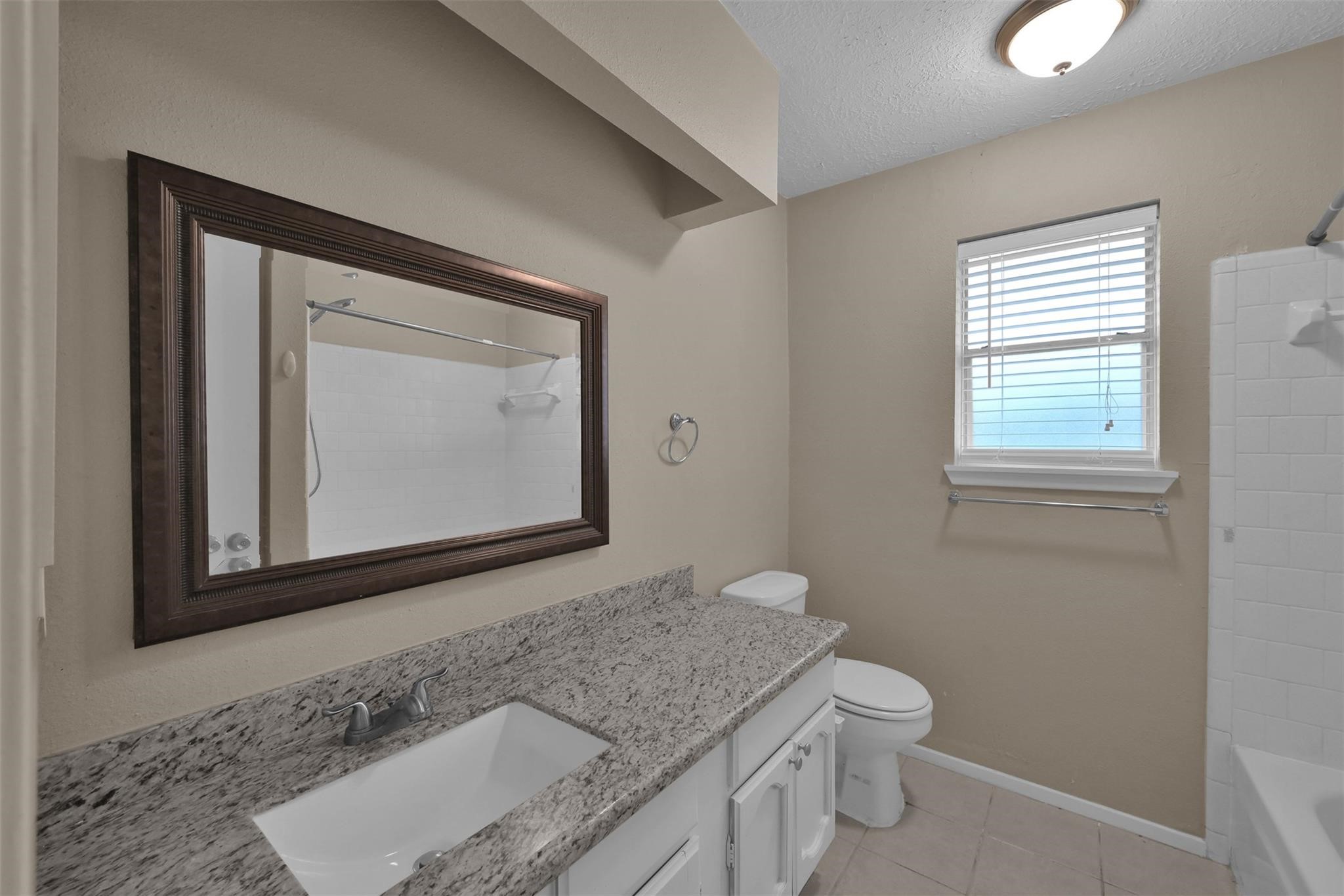 16858 Gleneagle Drive N Property Photo 20
