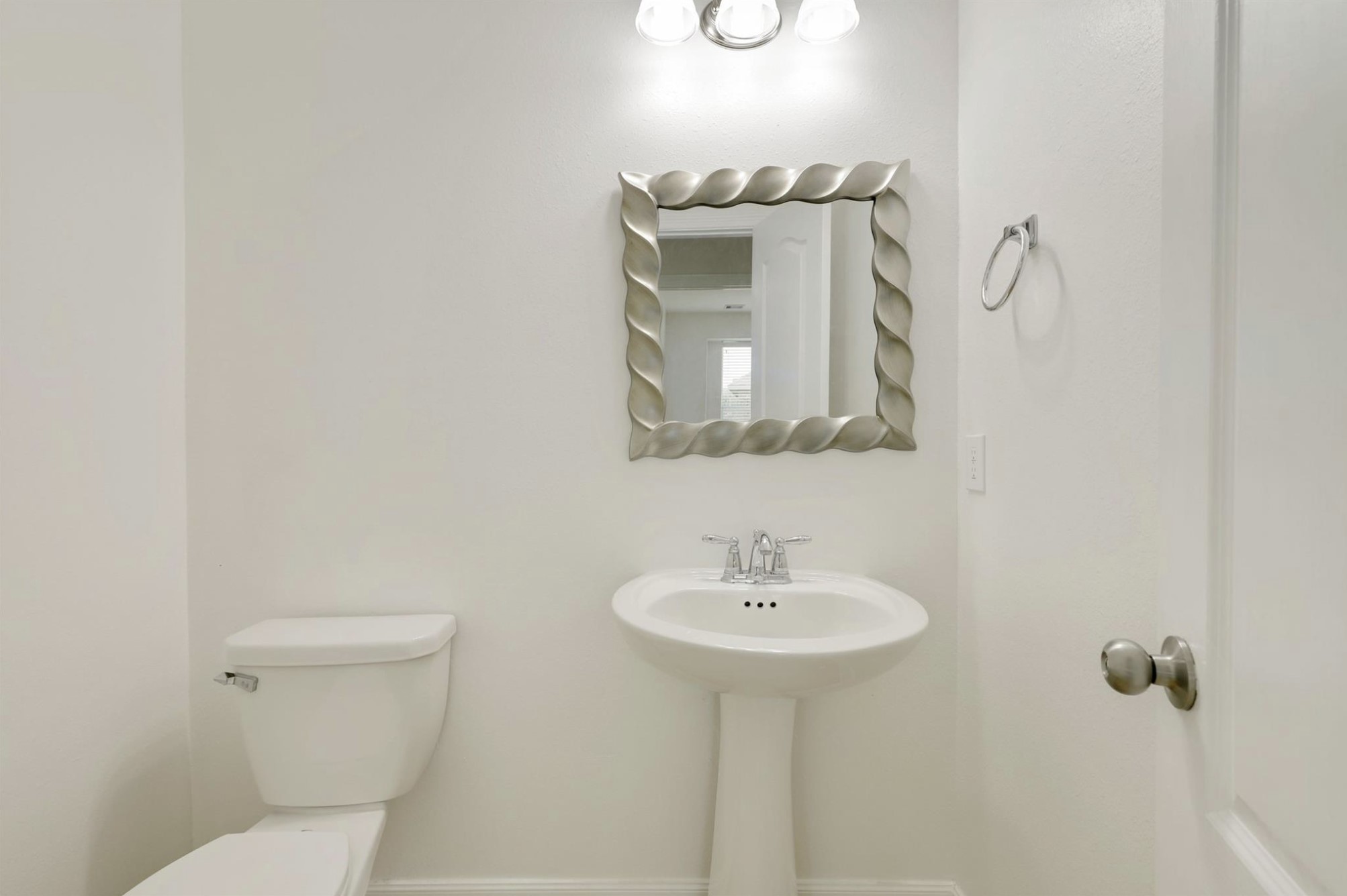 2110 Mateo Park Drive Property Photo 12