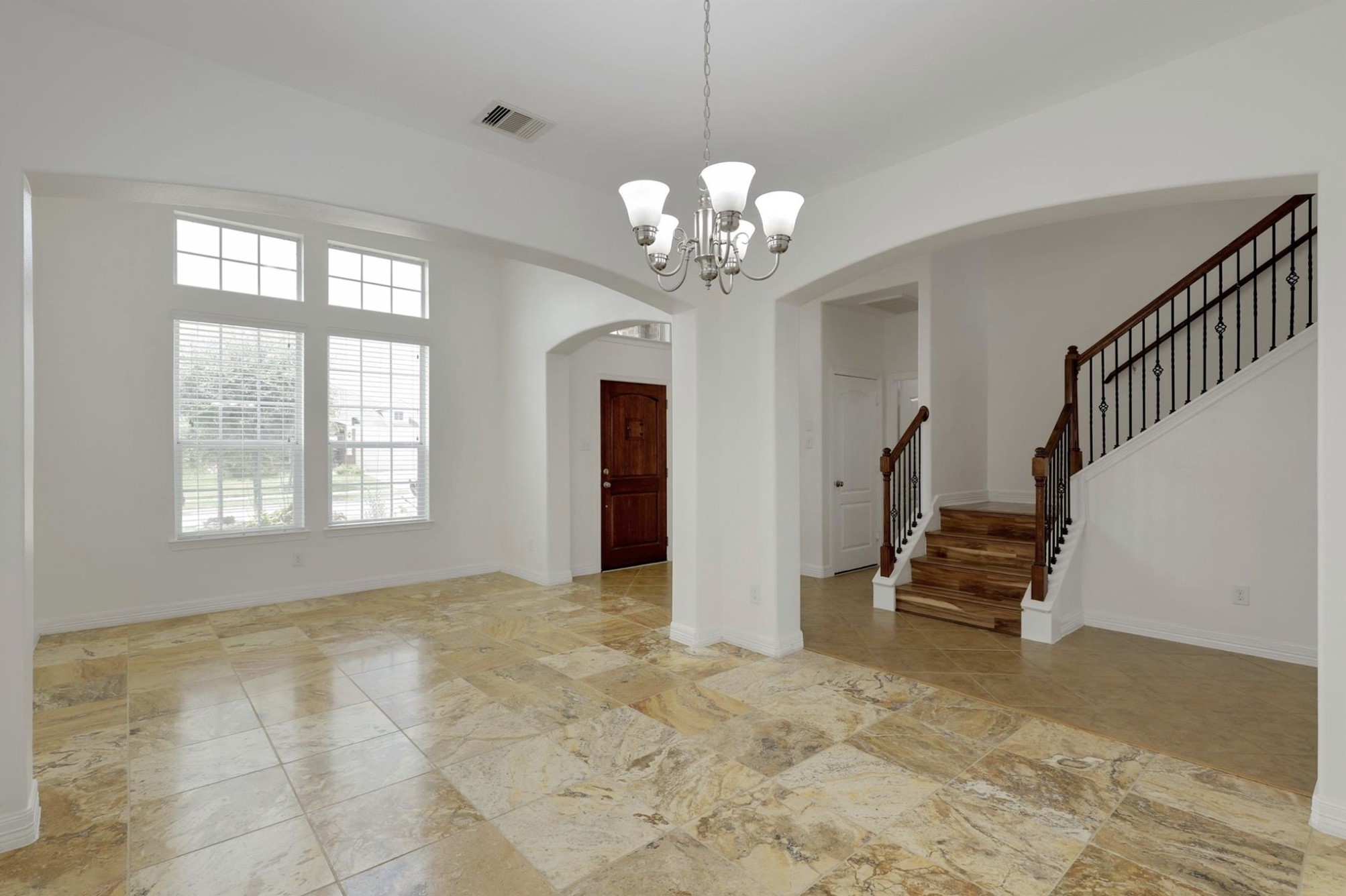 2110 Mateo Park Drive Property Photo 14